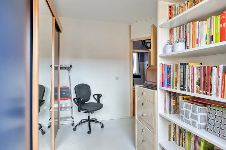 Photo 18 of Anna Bijnsstraat 3