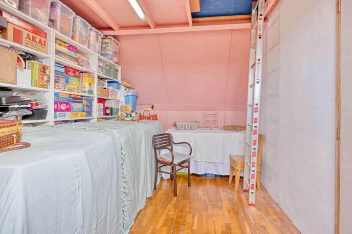 Photo 22 of Anna Bijnsstraat 3