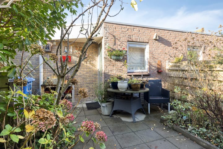 Photo 27 of Anna Bijnsstraat 3