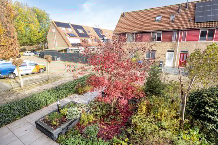 Photo 32 of Anna Bijnsstraat 3