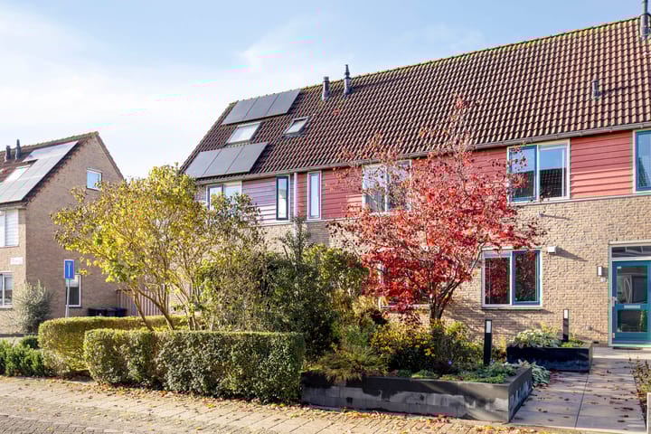 Photo 40 of Anna Bijnsstraat 3