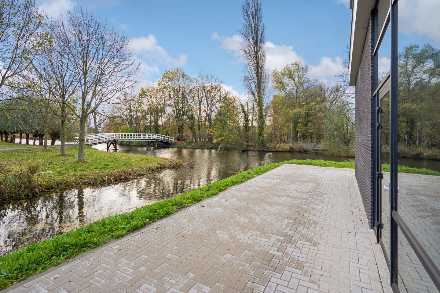 Bekijk foto 3 van Achterdijk 1-A