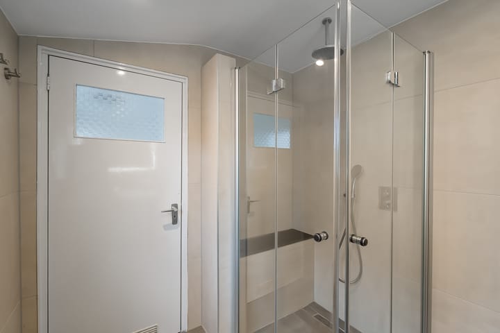 Photo 14 of Emmastraat 25