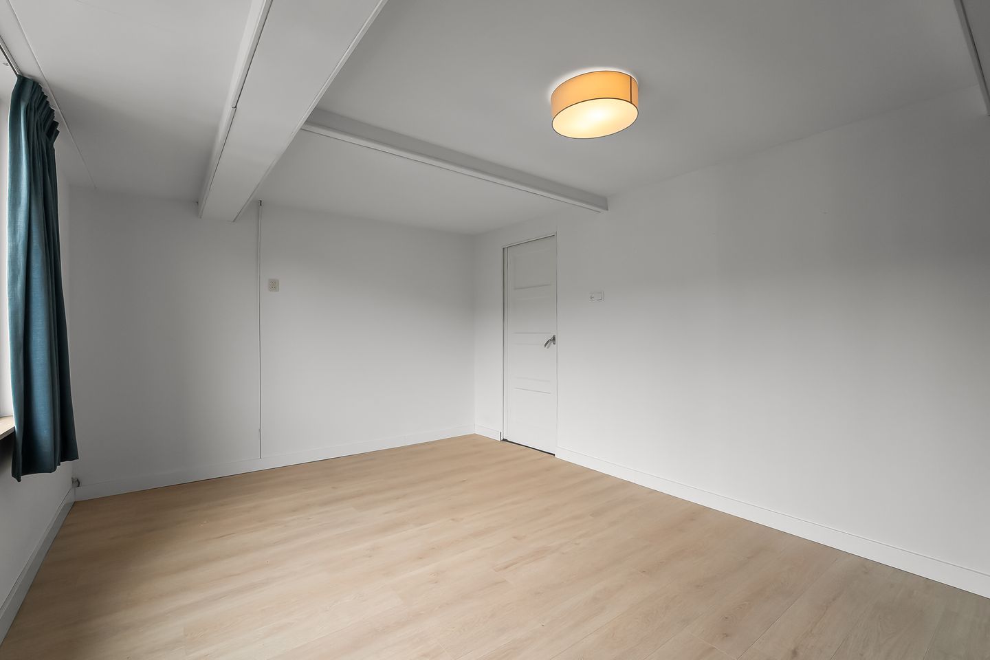 Photo 20 of Emmastraat 25