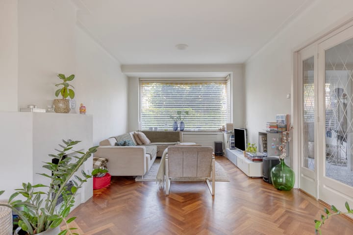 Photo 2 of Burgemeester Le Fèvre de Montignylaan 171