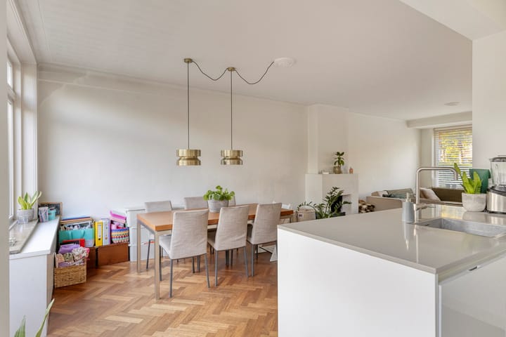 Photo 6 of Burgemeester Le Fèvre de Montignylaan 171