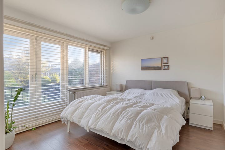 Photo 15 of Burgemeester Le Fèvre de Montignylaan 171