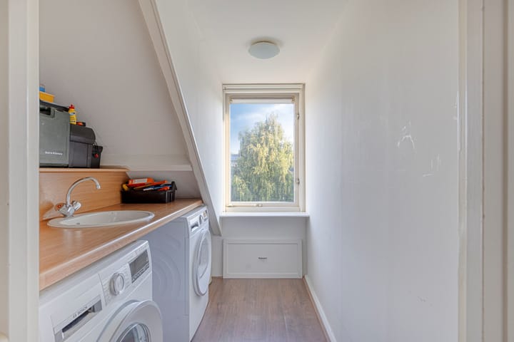 Photo 34 of Burgemeester Le Fèvre de Montignylaan 171