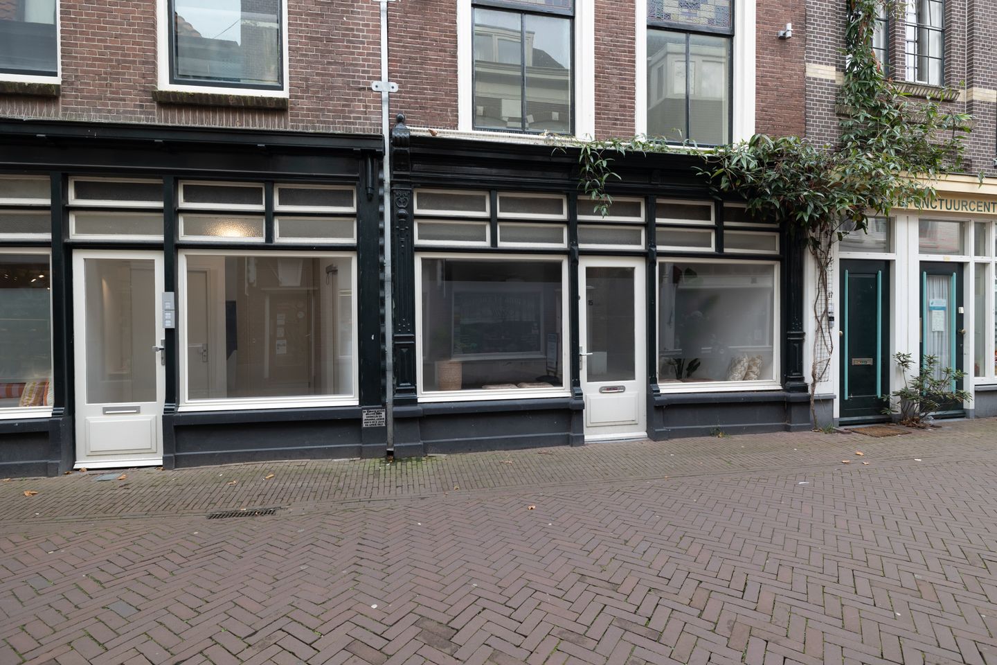 Photo 1 of Sint Anthoniestraat 15