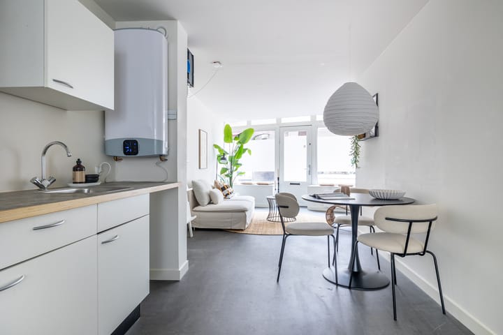 Photo 4 of Sint Anthoniestraat 15