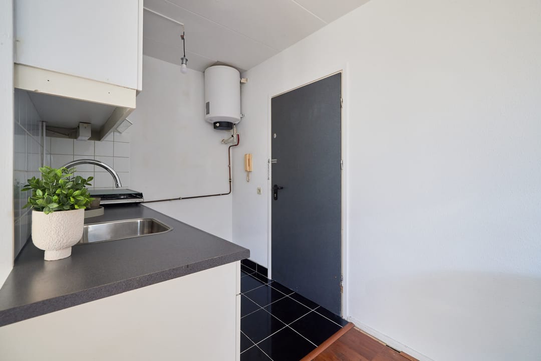 Photo 13 of Soestdijkerstraatweg 80-G