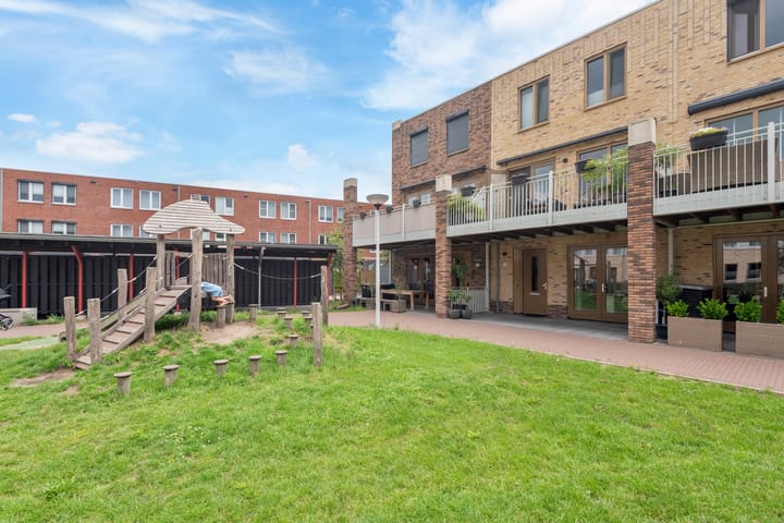 Photo 31 of Cornelis van Vugtstraat 15