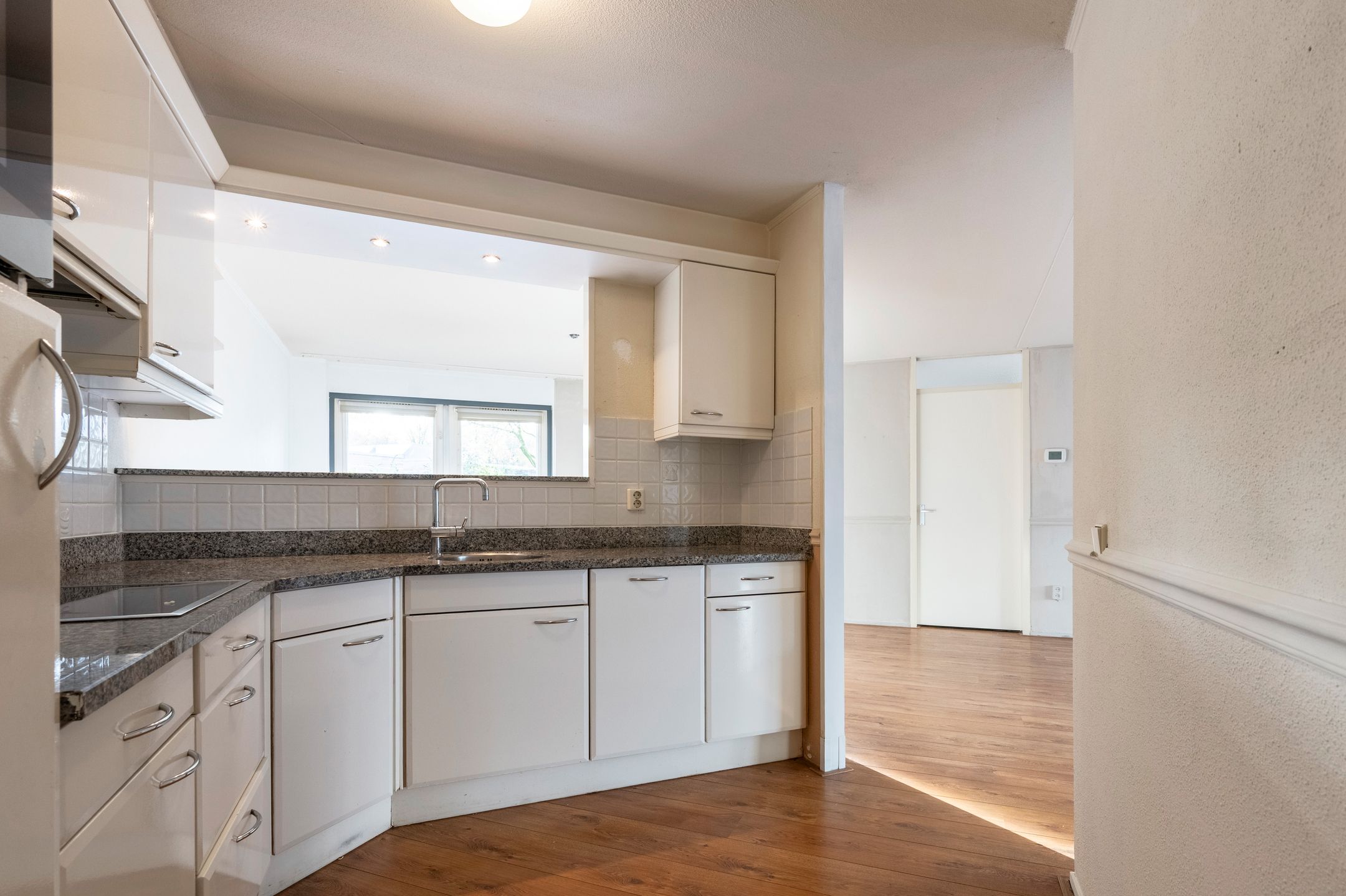 Foto 3 van Steenuil 19