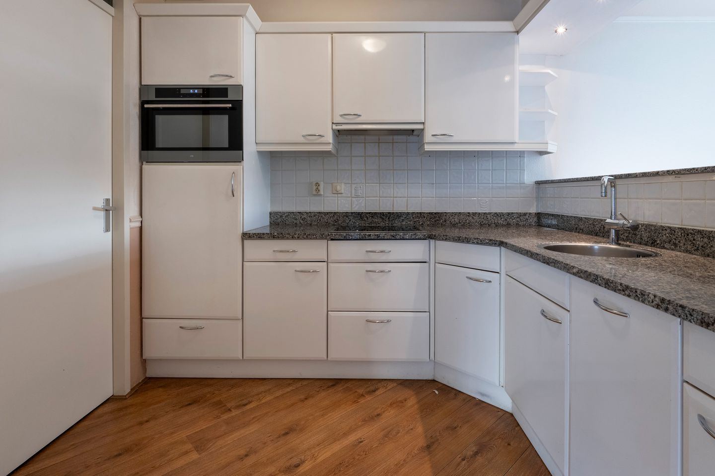 Foto 4 van Steenuil 19