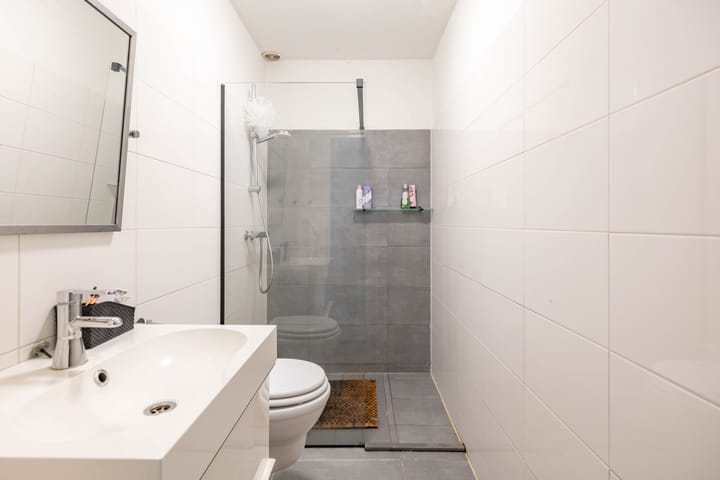 Photo 3 of Weegschaalstraat 34