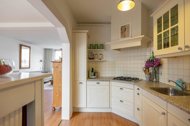 Photo 13 of Weegschaalstraat 34