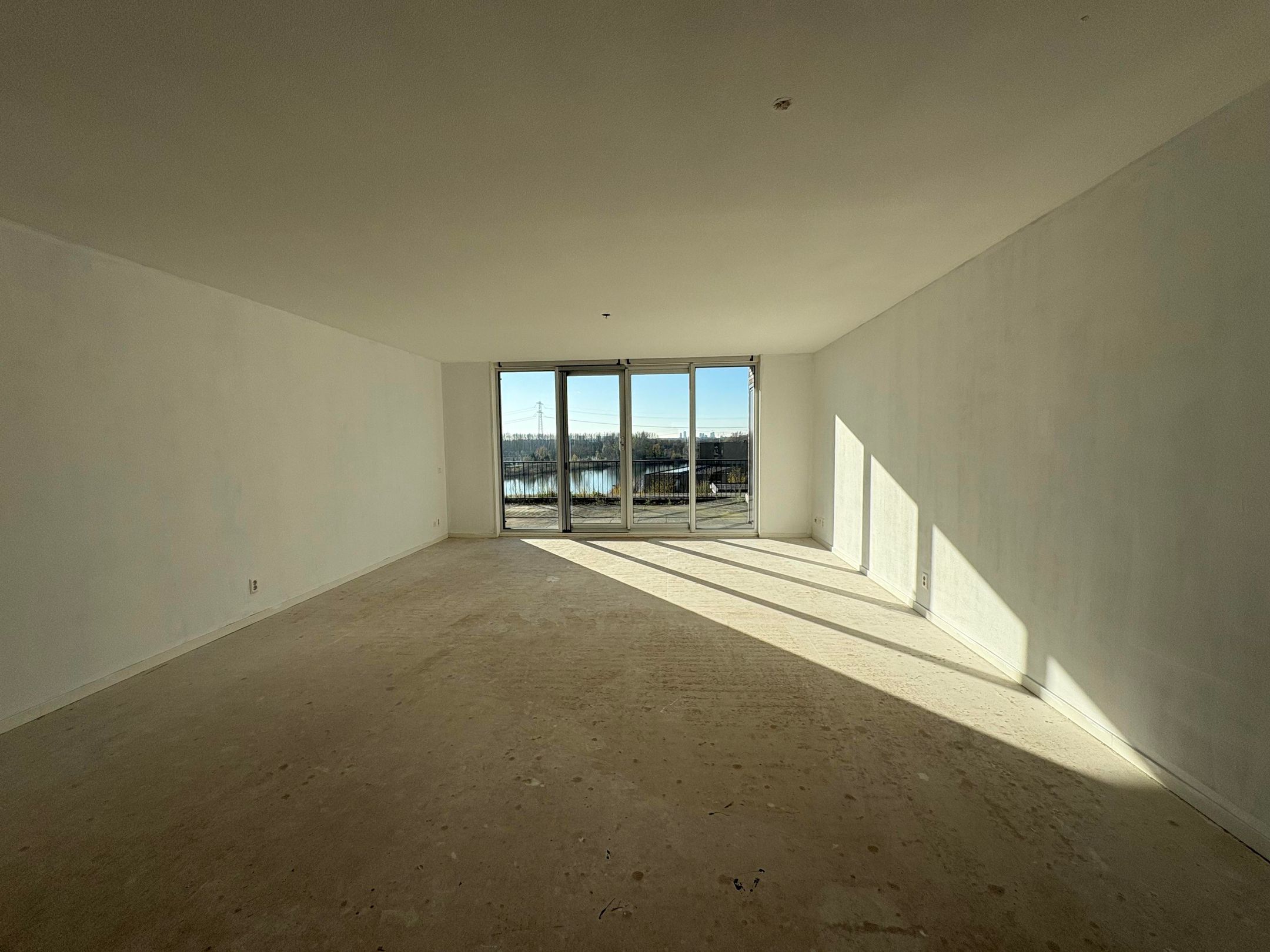 Foto 3 van Emmy Andriessestraat 572