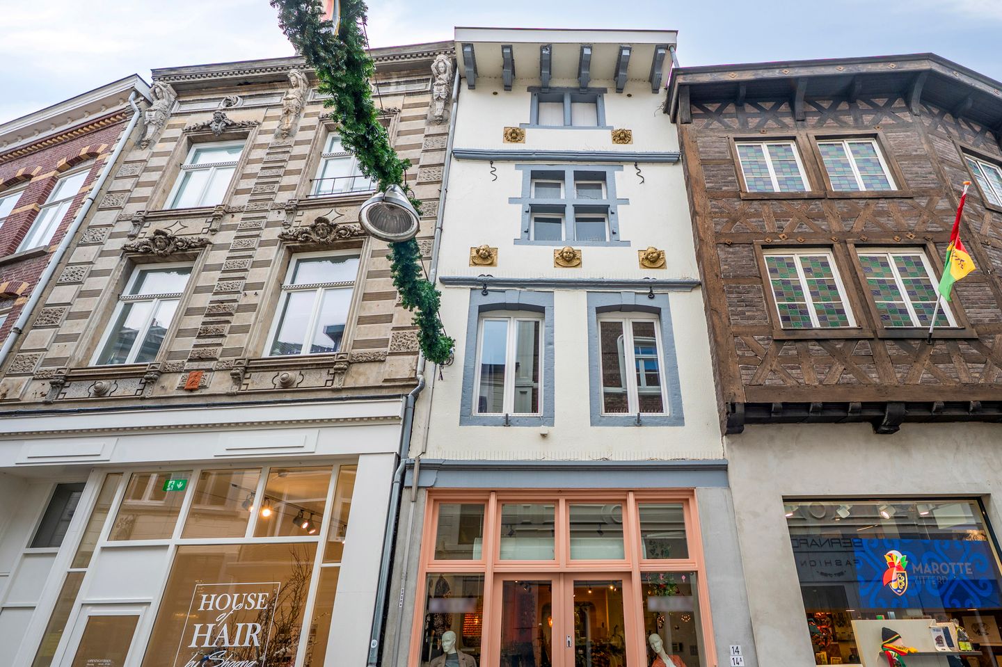 Bekijk foto 4 van Limbrichterstraat 14