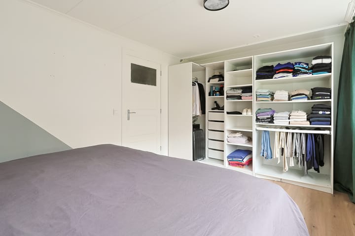 Photo 25 of Willemstraat 34