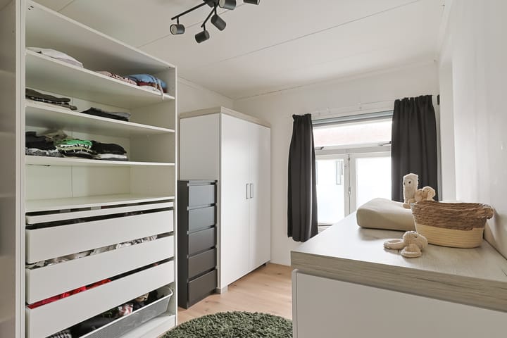 Photo 30 of Willemstraat 34