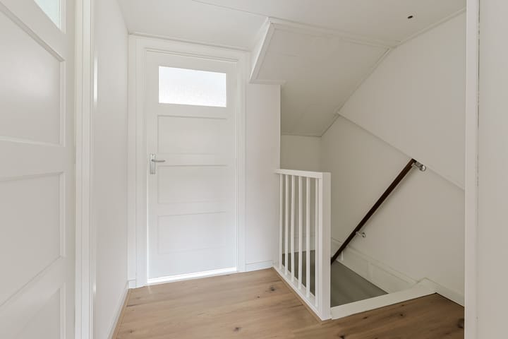 Photo 37 of Willemstraat 34