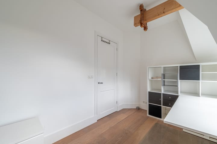 Photo 27 of J.J. Cremerplein 4-3