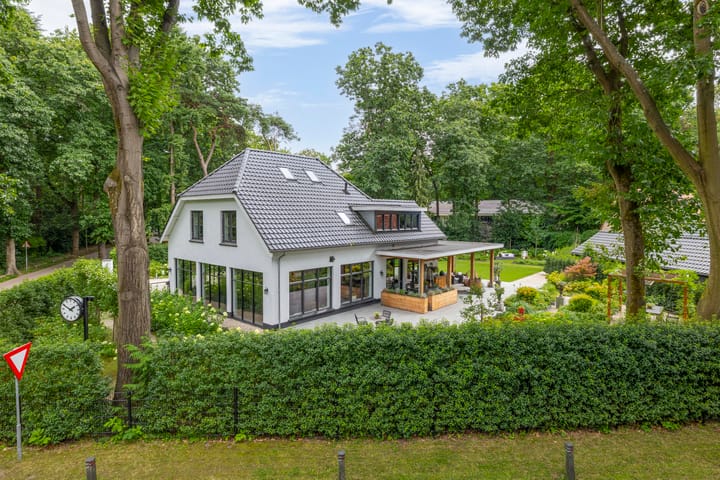 Photo 9 of Vossenlaan 24