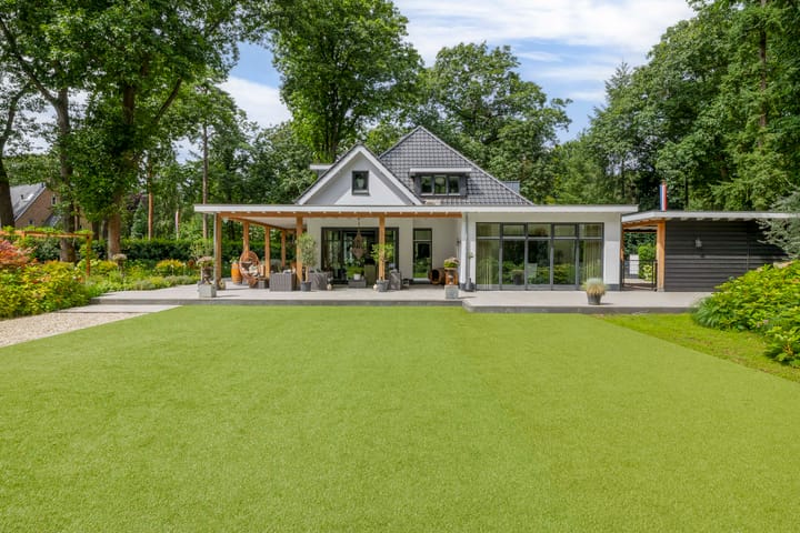 Photo 39 of Vossenlaan 24