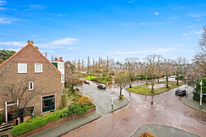 Photo 37 of Spreeuwenlaan 44