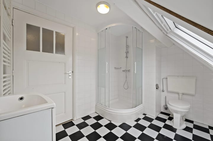 Photo 33 of Spreeuwenlaan 44