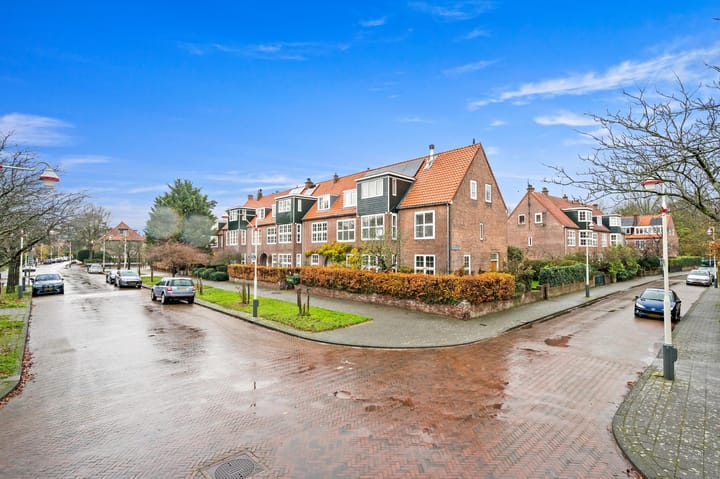 Photo 2 of Spreeuwenlaan 44