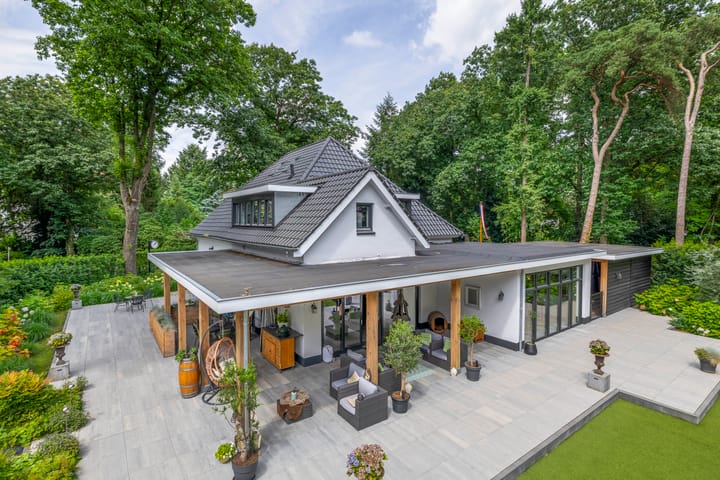 Photo 46 of Vossenlaan 24