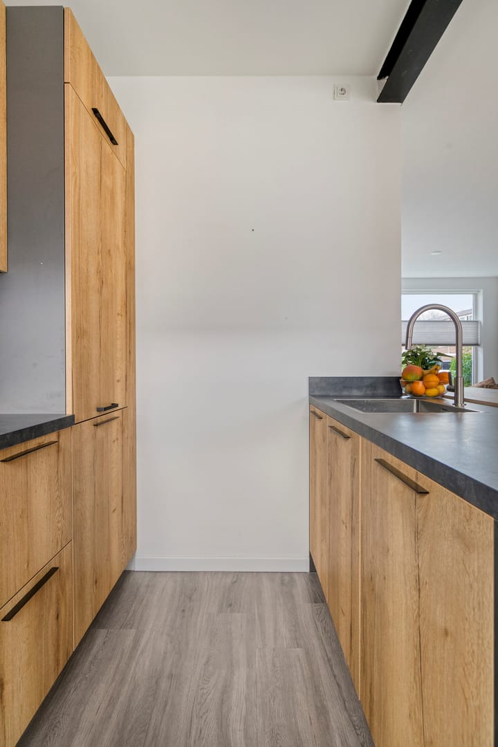 Foto 15 van Jhr. van de Wall Repelaerstraat 4