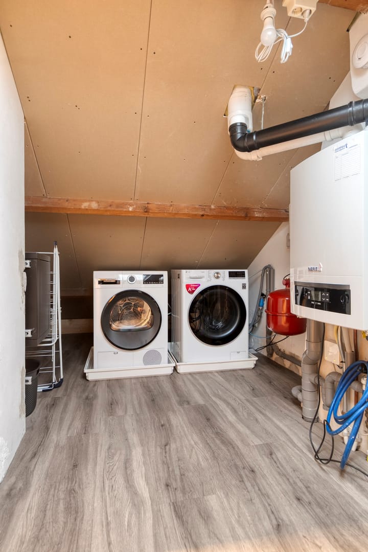 Foto 28 van Jhr. van de Wall Repelaerstraat 4