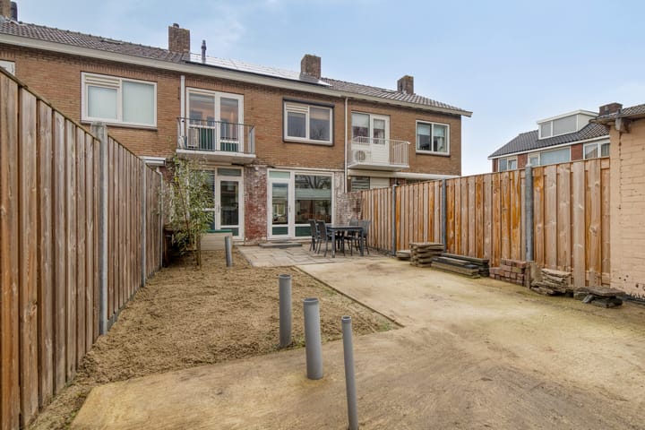 Foto 35 van Jhr. van de Wall Repelaerstraat 4