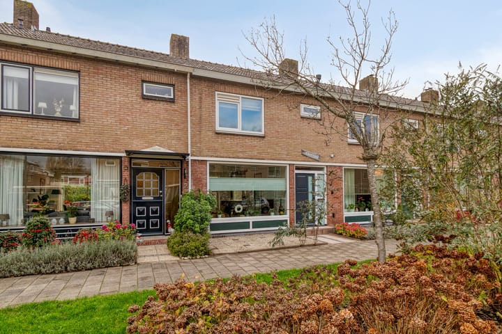 Foto 36 van Jhr. van de Wall Repelaerstraat 4