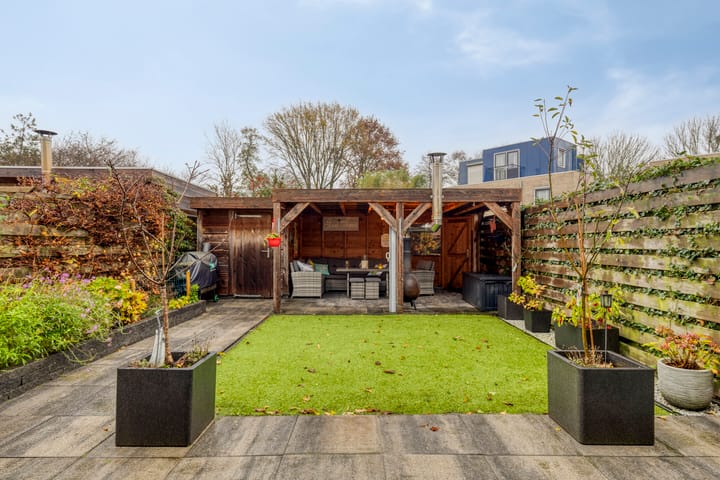 Foto 33 van Waterhoen 13