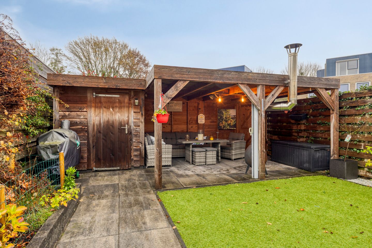 Photo 34 of Waterhoen 13