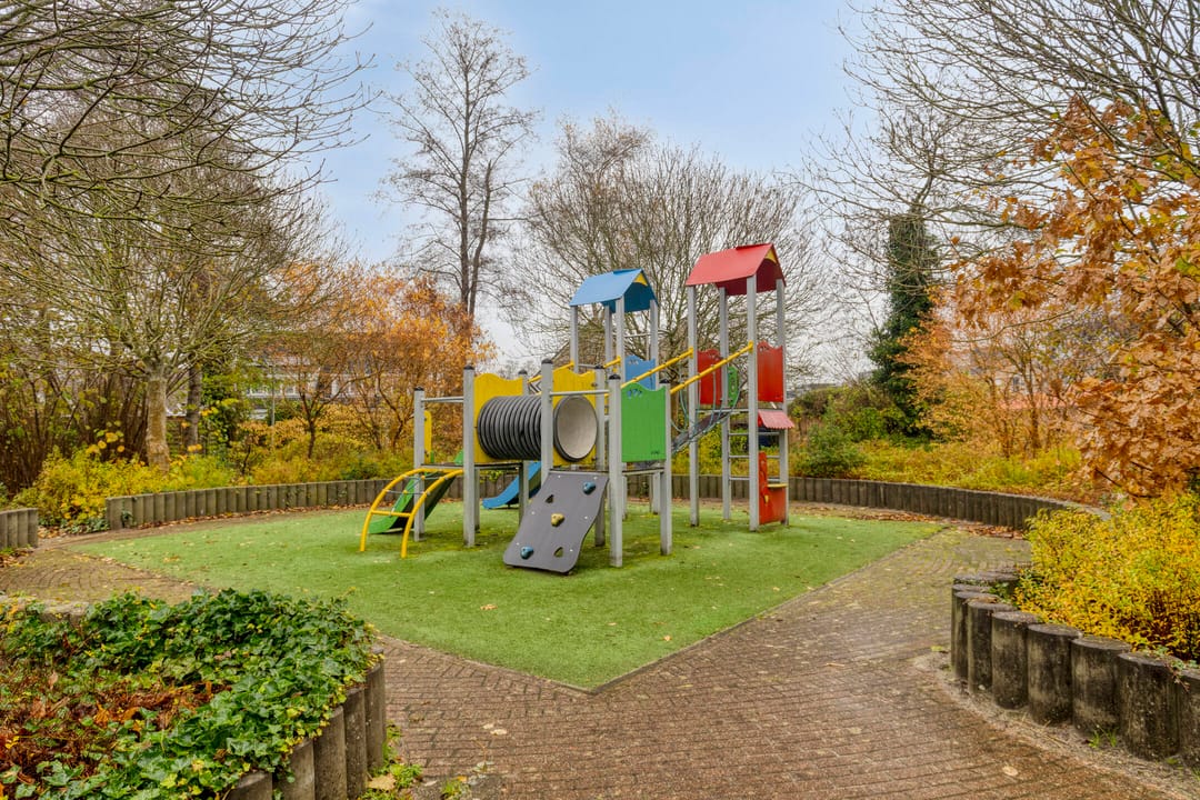 Photo 38 of Waterhoen 13