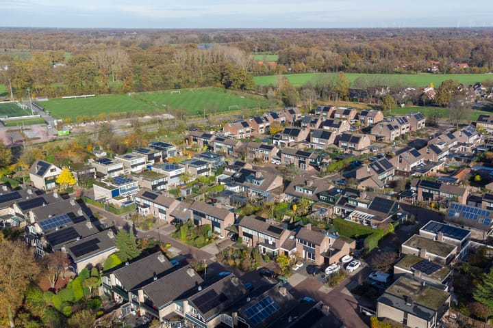 Photo 48 of Pasbree 106