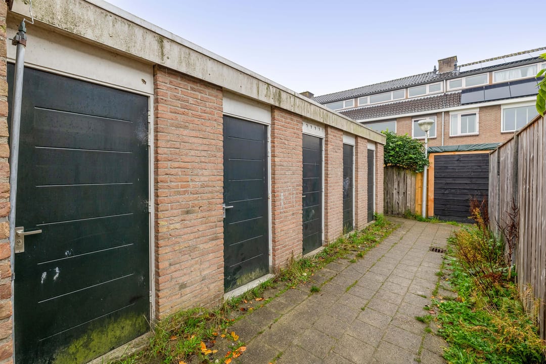 Photo 38 of de Lairessestraat 24