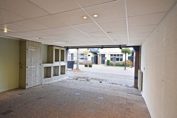 Photo 10 of Lageweg 8