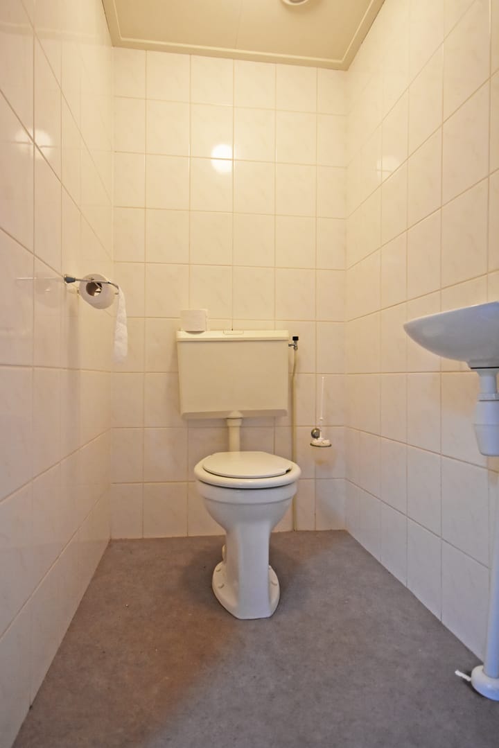 Photo 17 of Lageweg 8