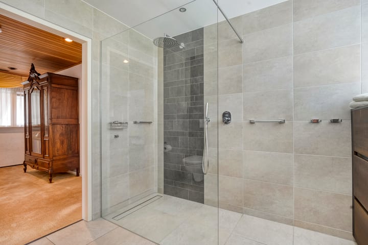 Photo 32 of Elskamp 34