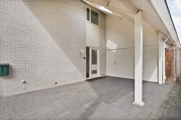 Photo 39 of Elskamp 34