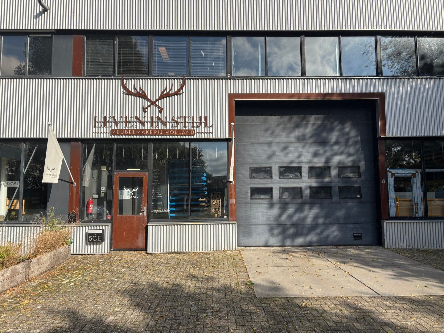 Bekijk foto 2 van Edisonweg 5-C