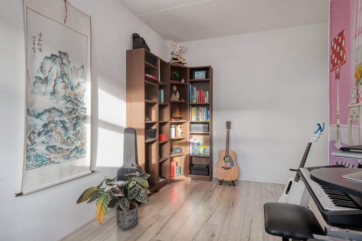 Foto 14 van Dotterbloemhof 84