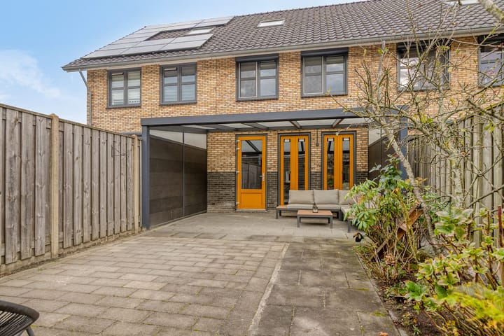 Foto 25 van Dotterbloemhof 84