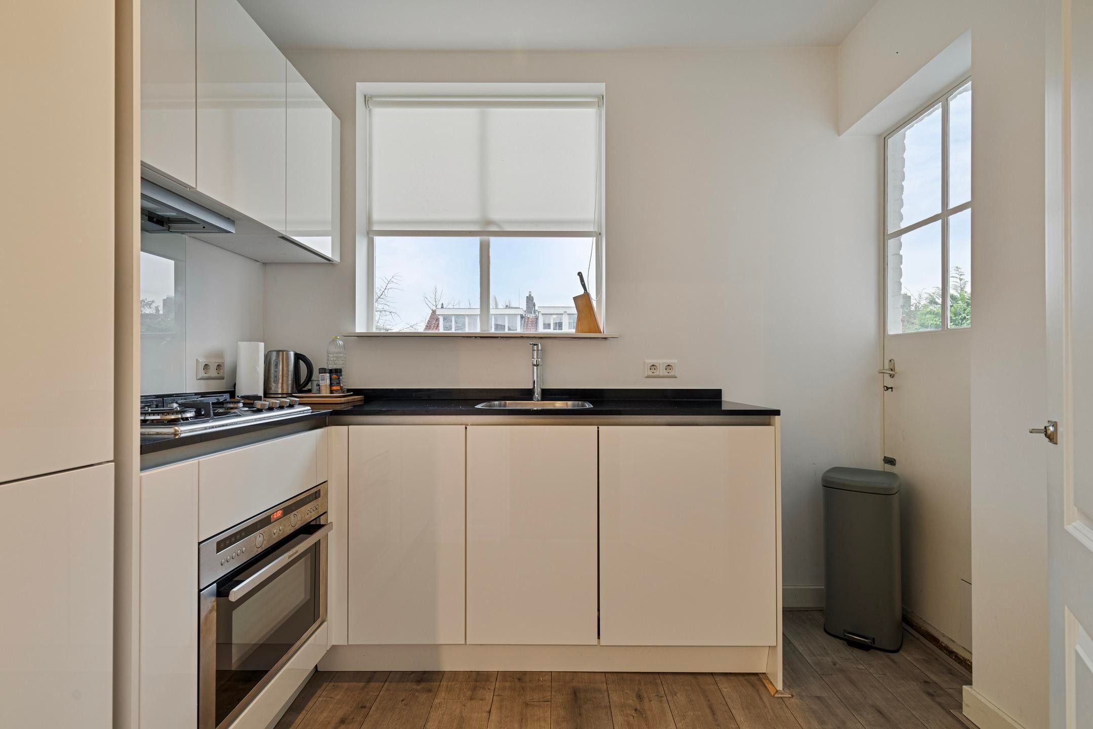 Foto 6 van Rembrandtweg 390