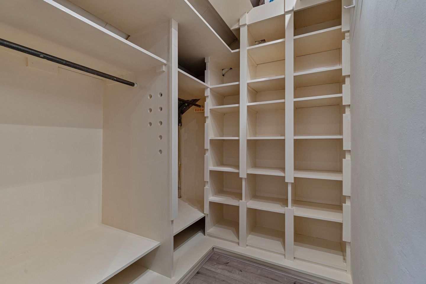 Foto 14 van Rembrandtweg 390